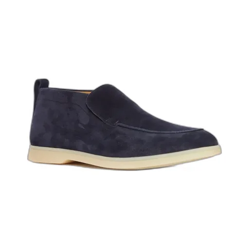 Round Toe Casual Shoes