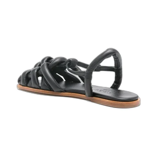 Square-Headed Flat Sandals
