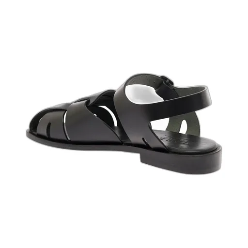 Open-Toe Falt Sandals