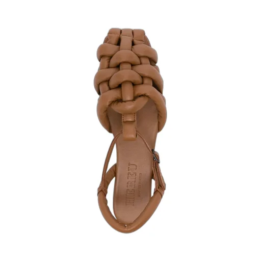 Square-Headed Flat Sandals
