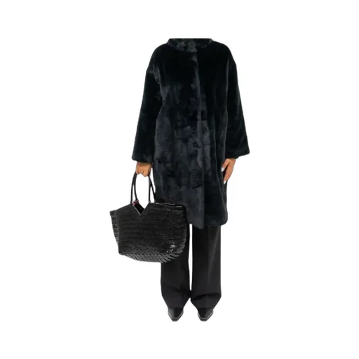 Long Sleeved High-Neck Coat