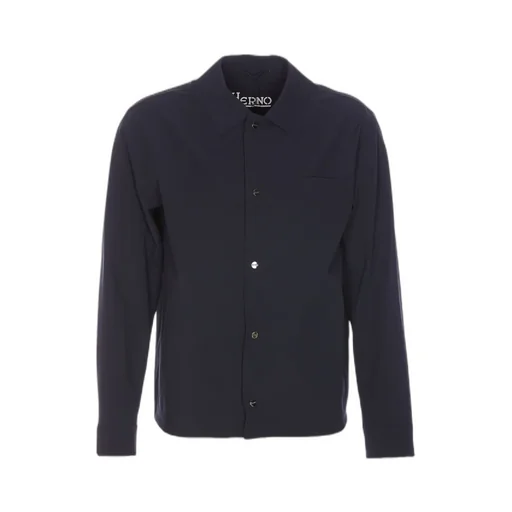 Long-Sleeved Buttoned Shirt