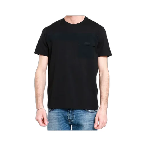Pocket-Detailed T-Shirt