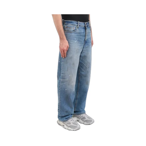 Straight-Leg Jeans