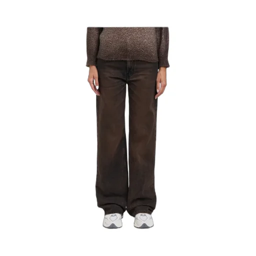 Wide-Leg Jeans
