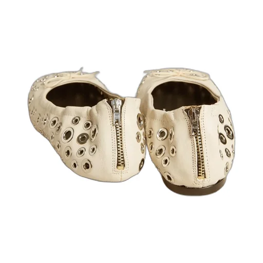 Eyelets Detailed Flat Shoes