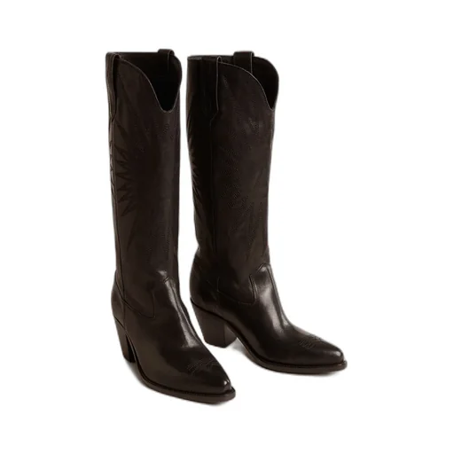 Pointed-Toe Cowboy Boots