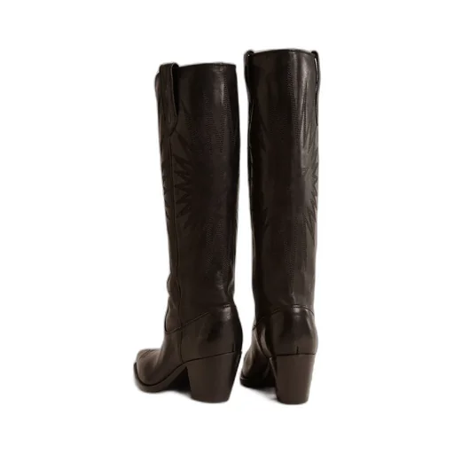 Pointed-Toe Cowboy Boots