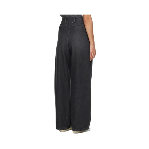 High-Waist Pleated Wide-Leg Jeans