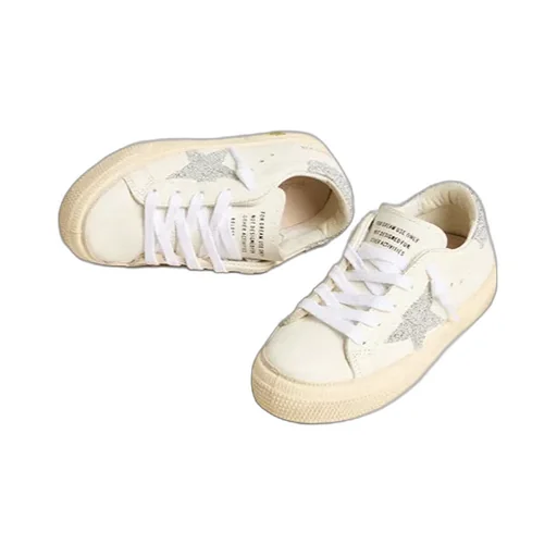 Star-Patch Low-Top Sneakers