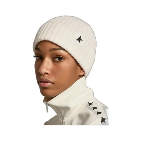 Star Patch Ribbed Beanie