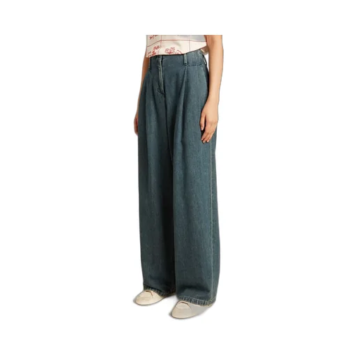 Straight-Leg Jeans