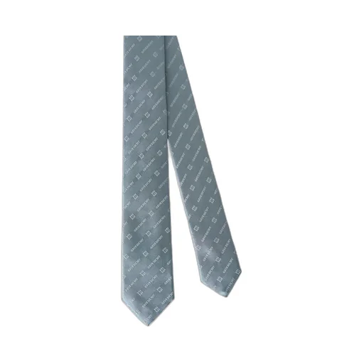 Pointed Tie