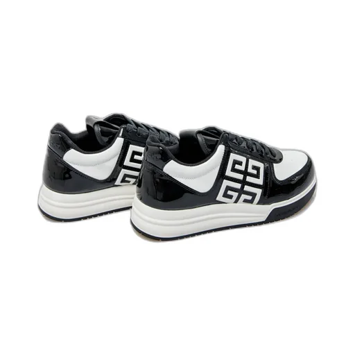 G4 Low-Top Laced Sneakers