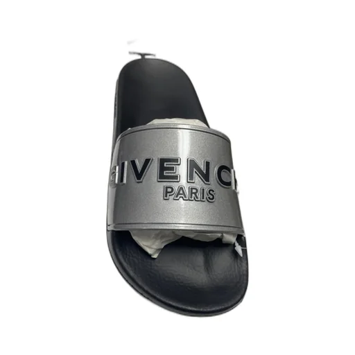 Metallic-Effect Logo-Detail Slides