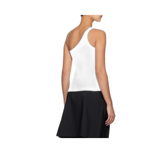 Chain-Detailed Asymmetric Top