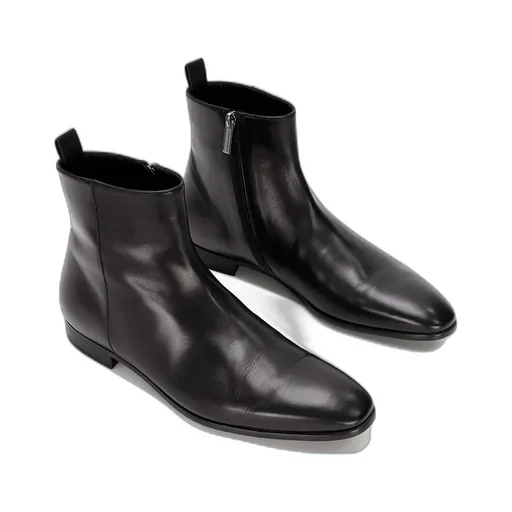 Logo Boots