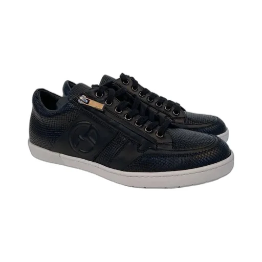 Logo Lacing Casual Sneakers