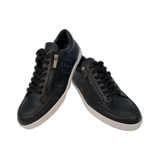 Logo Lacing Casual Sneakers