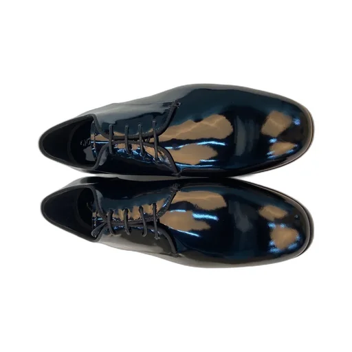 Lace Derby