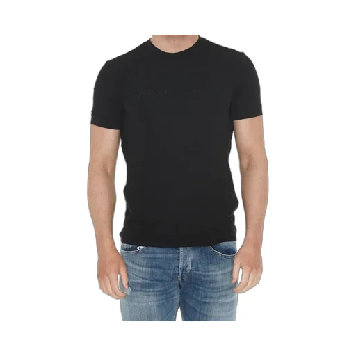 Logo Detail T-Shirt