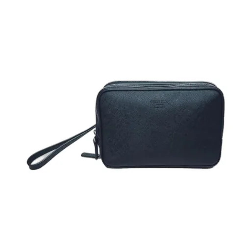 Logo Details Clutch