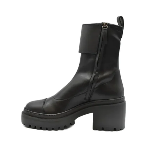 Round-Head Short Boots