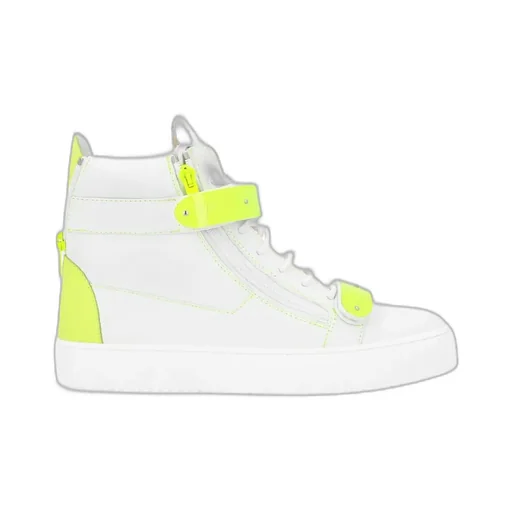Round-Headed Sports Shoes