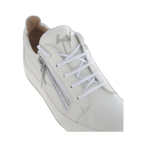 Frankie Zip Detailed Low-Top Sneakers