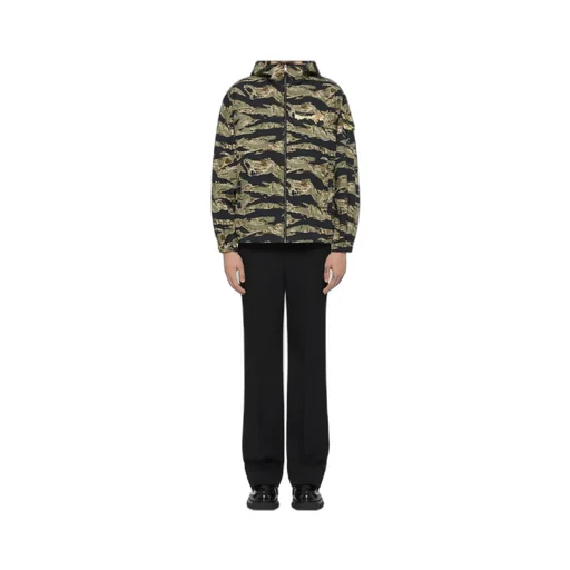 Long-Sleeved Windbreaker Jacket