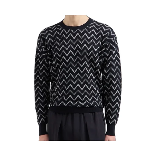 Zigzag-Pattern Jumper