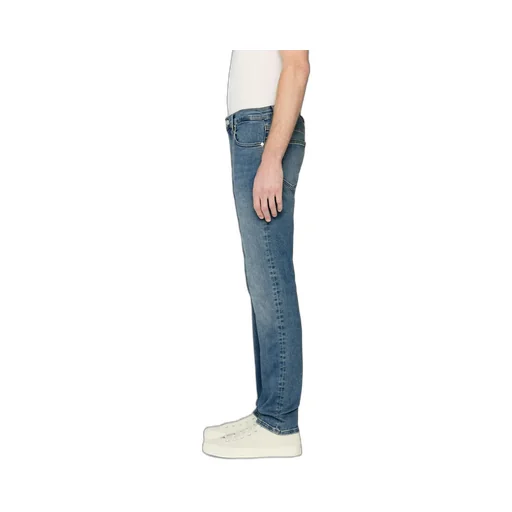 Jeans With Belt Loops