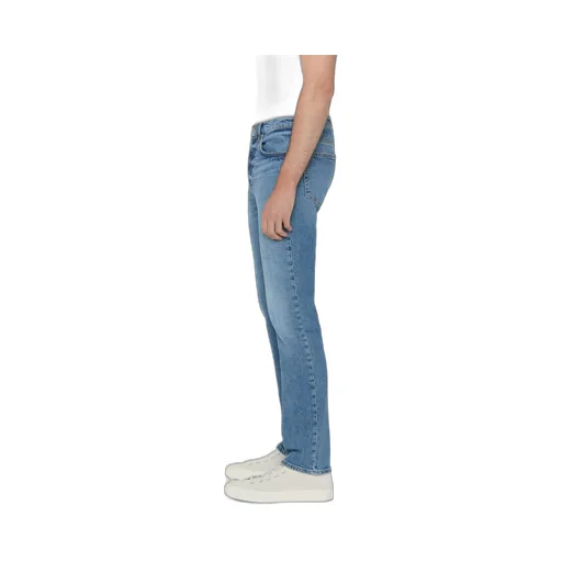 Straight Jeans