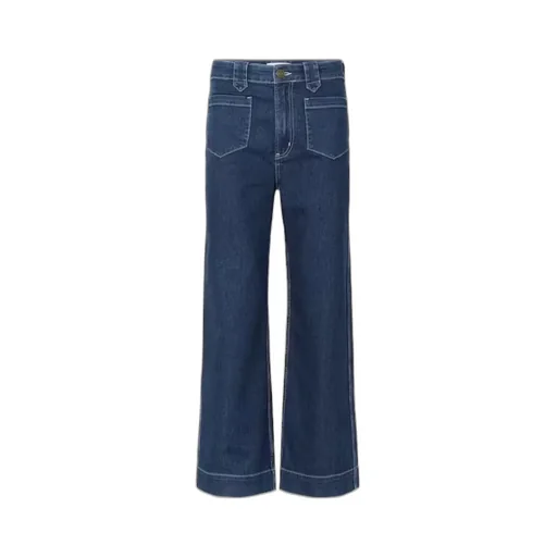 Belt-Loop Jeans