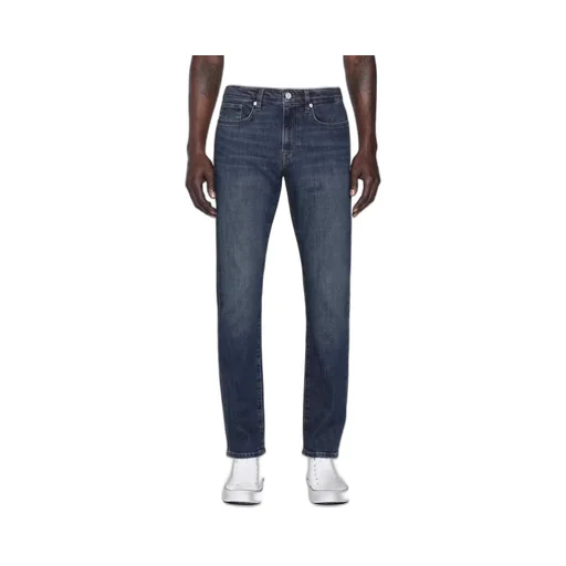 Belt-Loop Jeans