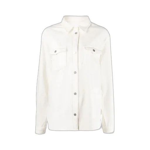 Long-Sleeved Buttoned Shirt