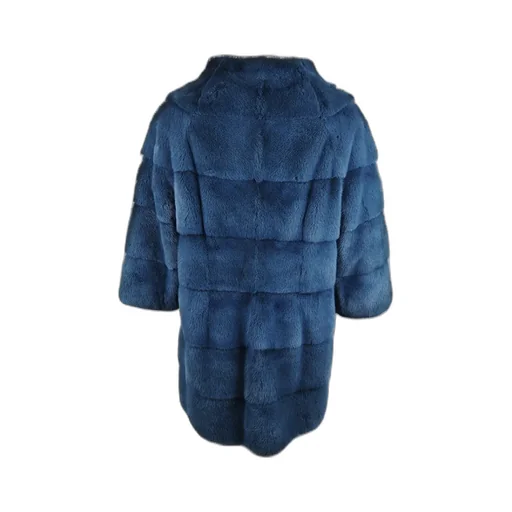 Round-Necked Fur