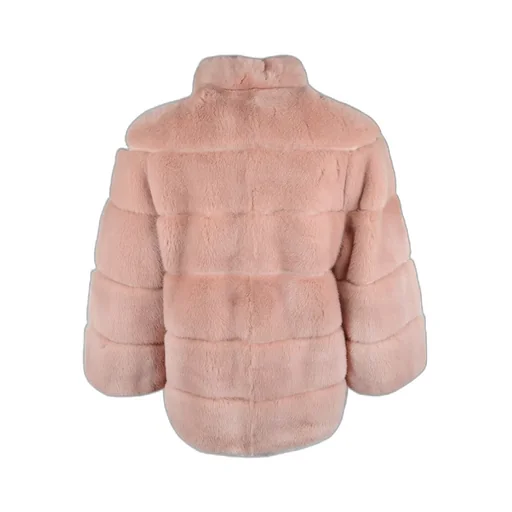 Upright Collar Designs Fur