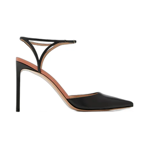 Pointed-Toe Pumps