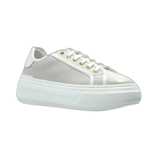 Logo Embossed Lace-Up Shoes