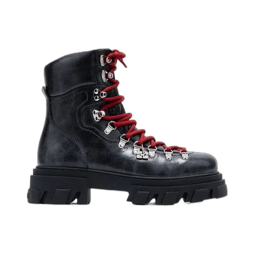 Cleated Mountain Boot