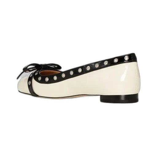 Eyelets Bow Ballerinas