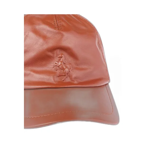 Logo Hat