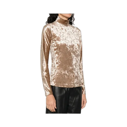 Velvet-Finish Top