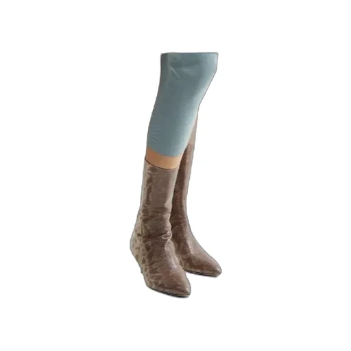 Medium-Heeled Boots