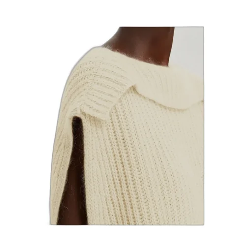 Ribbed-Knit Long Sleeved Jumper