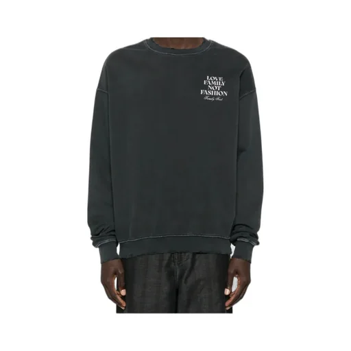 Long-Sleeved Crew Neck Sweatshirt
