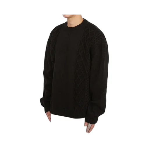 Round Neck Long-Sleeved Sweater