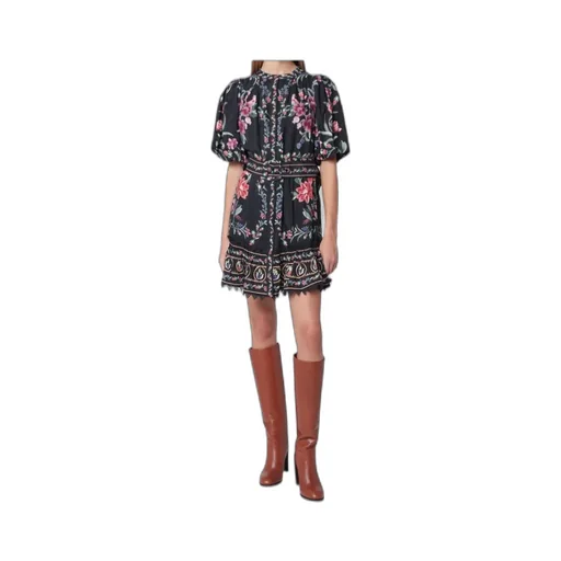 Short-Sleeved Dress