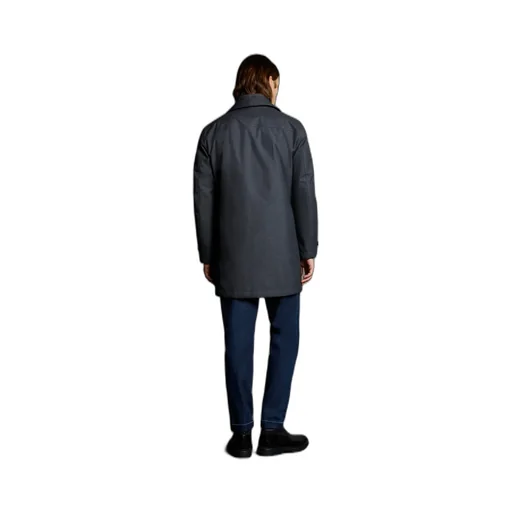 Long-Sleeved Windbreaker